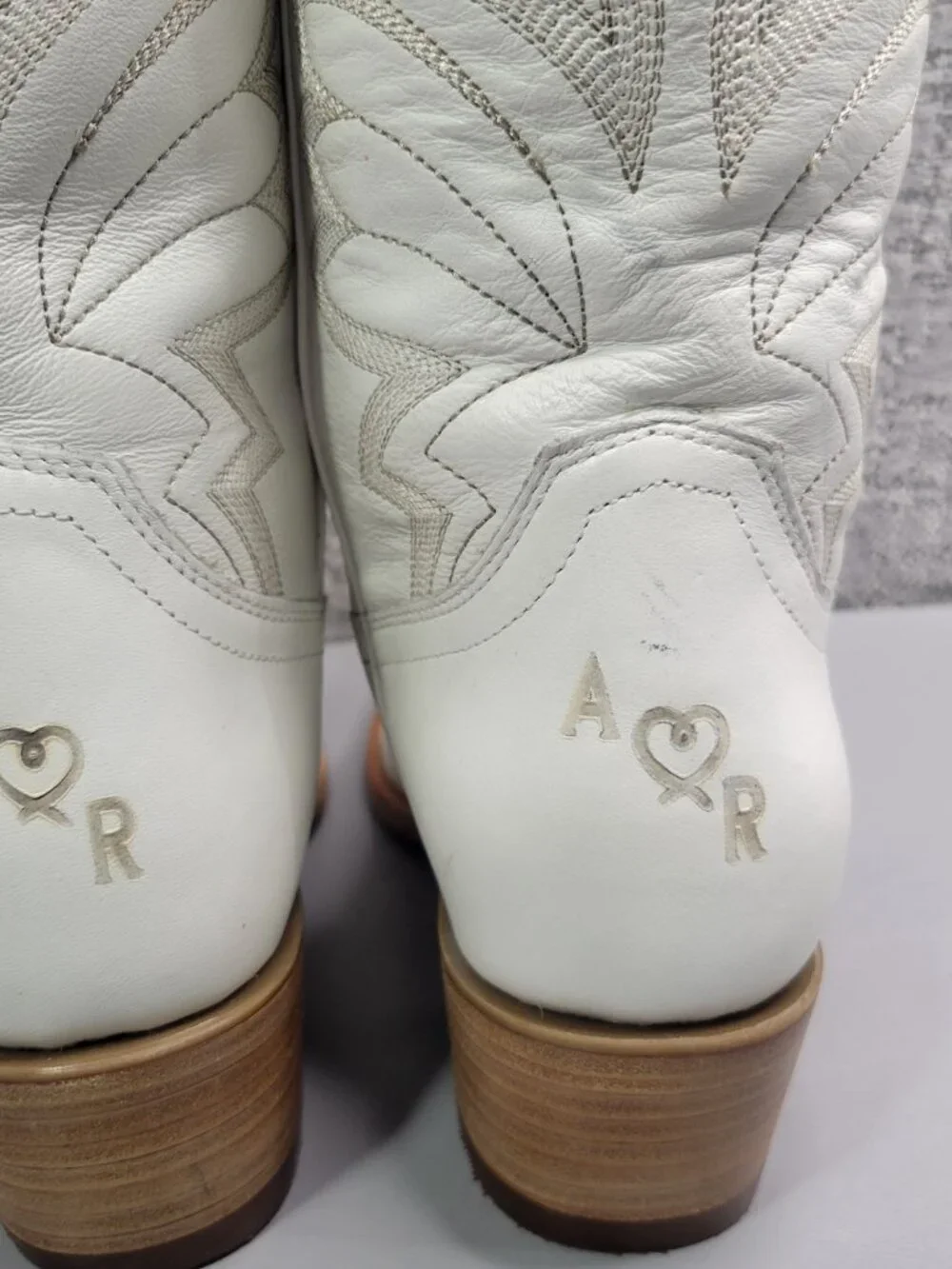 Tecovas The Abby Women's Size US 10B Snow Cowhide Cowgirl Boots.